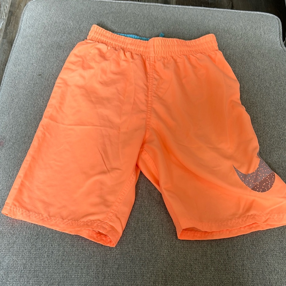 Boys Nike large